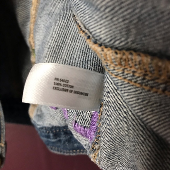 GAP Embroidered Jean Jacket - Picture 7 of 8